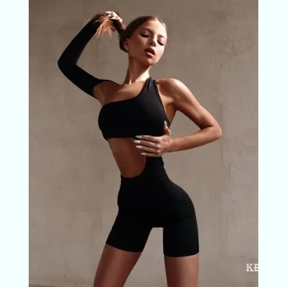 Сладкая опасность в бархатной походке